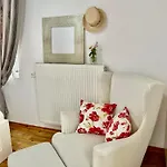 Viktora's House