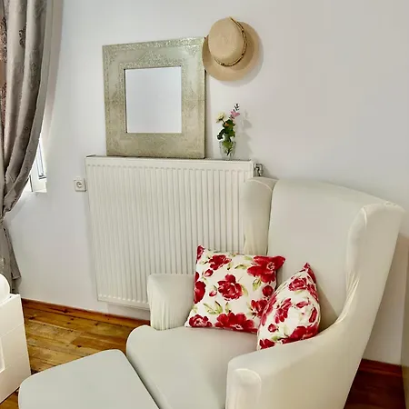 Viktora's House