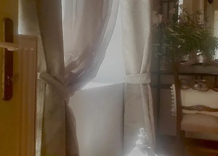 Viktora's House Appartamento Himare